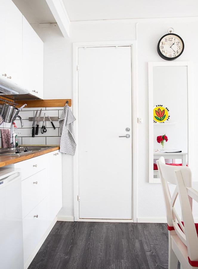 Appartement Karl-Oskars Krypin à Visby Extérieur photo