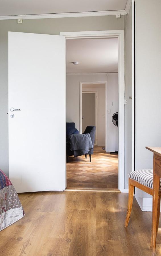 Appartement Karl-Oskars Krypin à Visby Extérieur photo