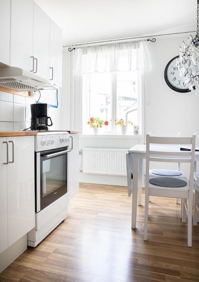 Appartement Karl-Oskars Krypin à Visby Extérieur photo