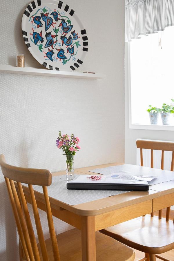 Appartement Karl-Oskars Krypin à Visby Extérieur photo