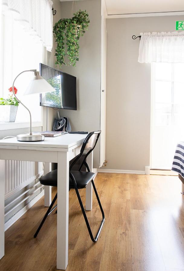 Appartement Karl-Oskars Krypin à Visby Extérieur photo