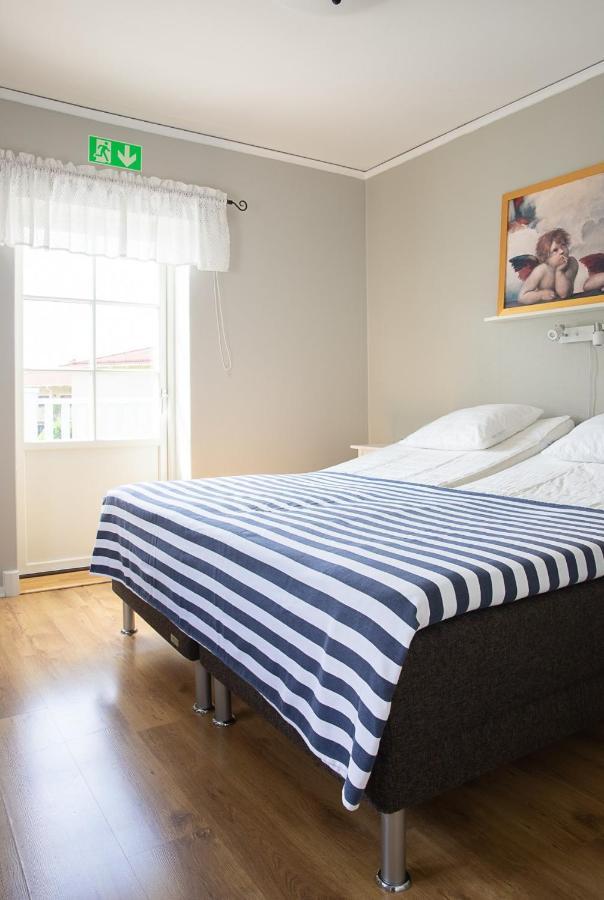 Appartement Karl-Oskars Krypin à Visby Extérieur photo