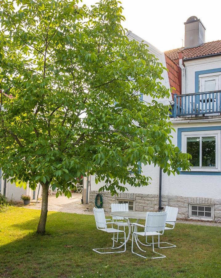 Appartement Karl-Oskars Krypin à Visby Extérieur photo