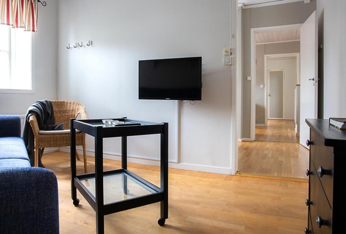 Appartement Karl-Oskars Krypin à Visby Extérieur photo